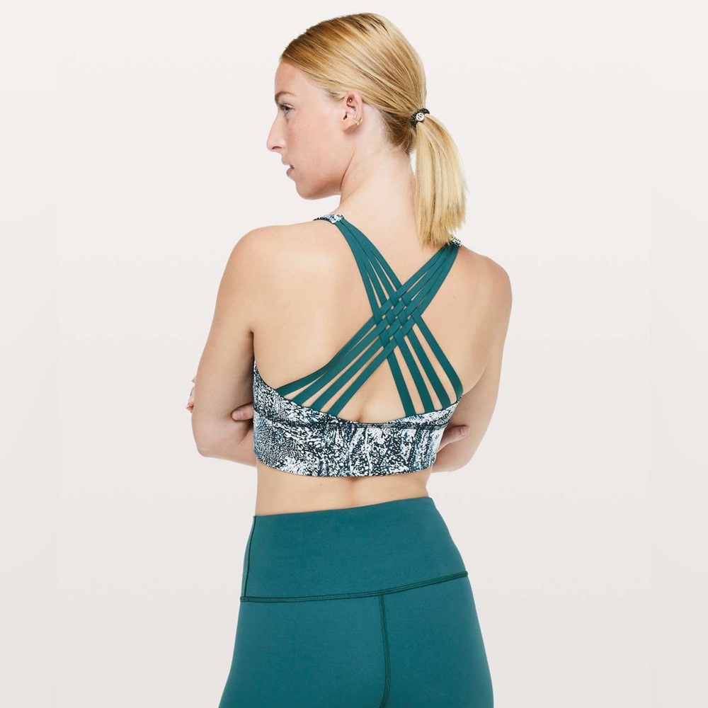 Lululemon Free To Be Moved Bra white/green 6